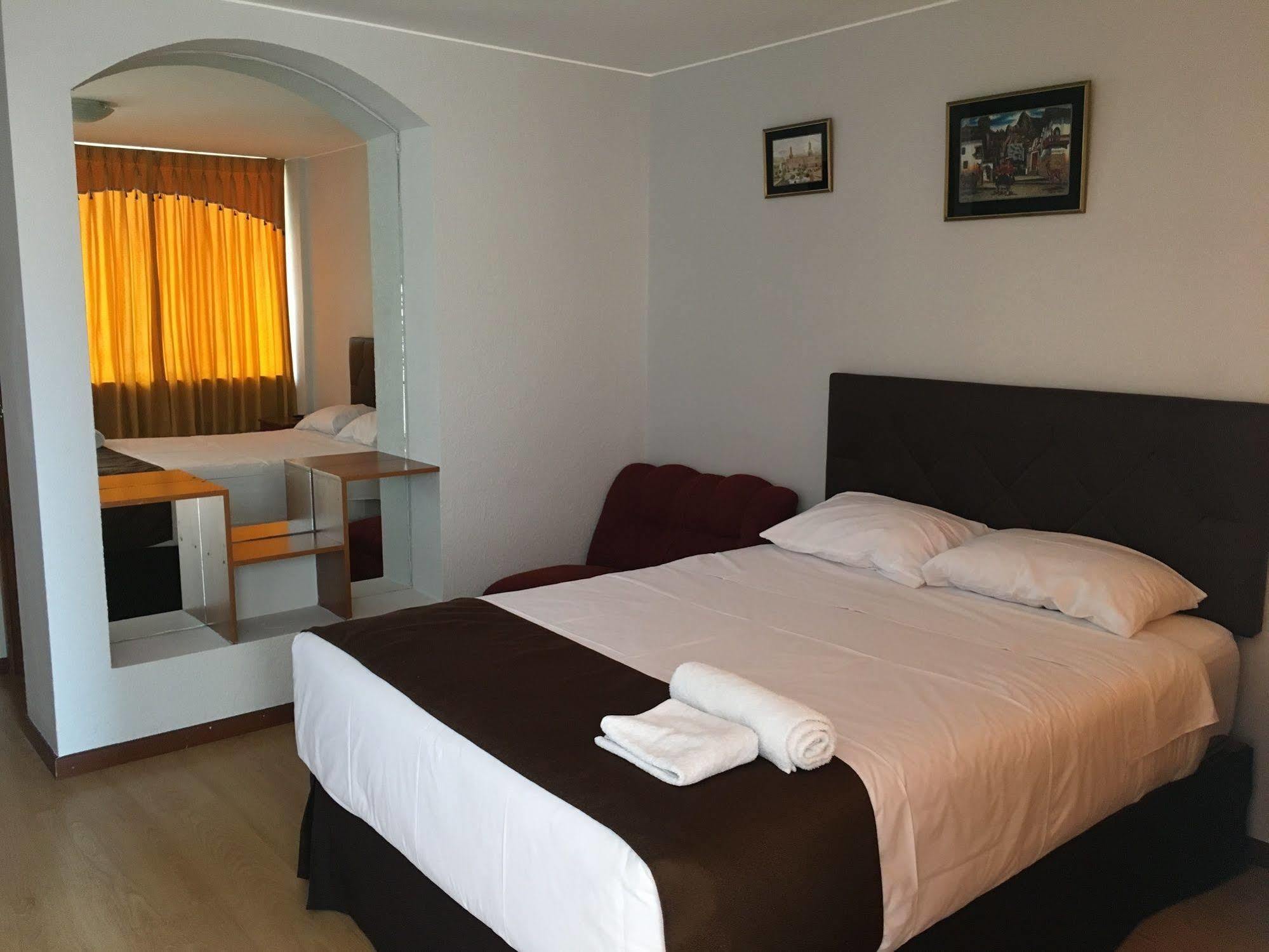 Hotel Mosna Arequipa Bagian luar foto